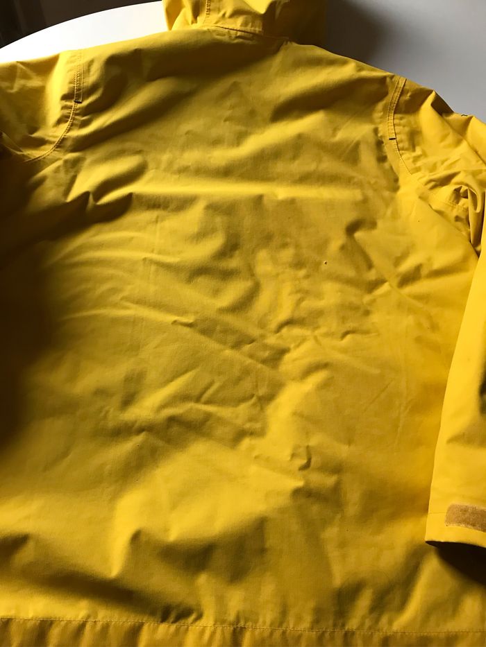 Veste de pluie - 12 ans - photo numéro 9