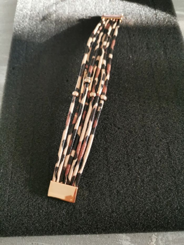 Bracelet femme tendance léopard - photo numéro 3