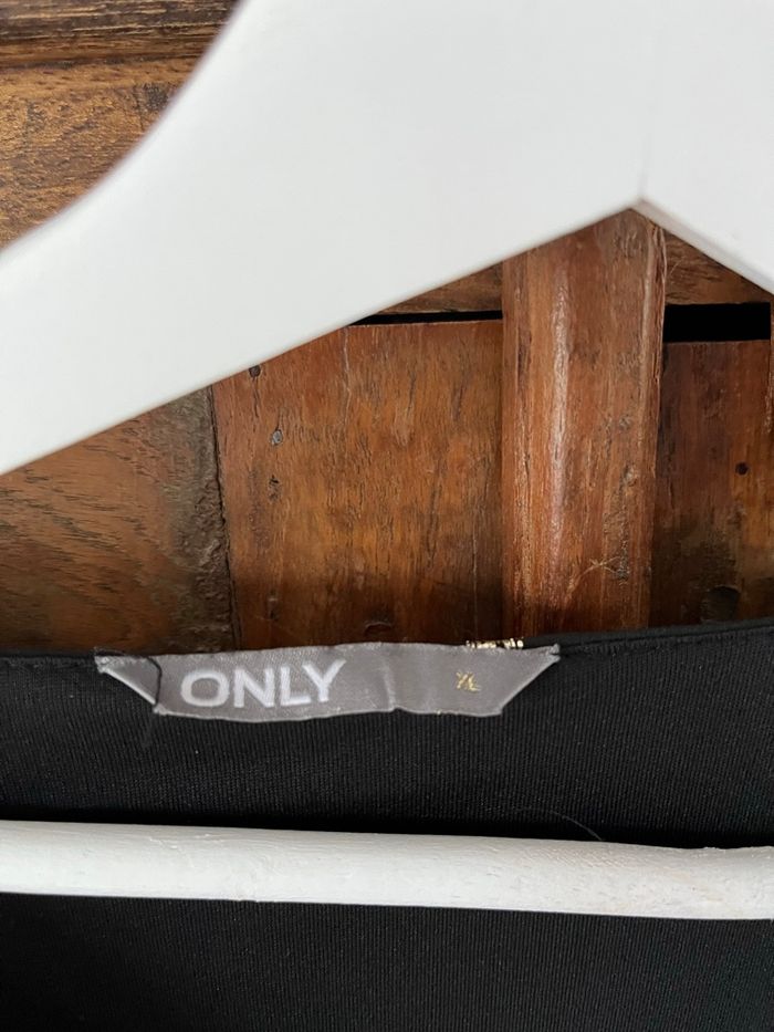 Ribe de fête Only xl - photo numéro 2