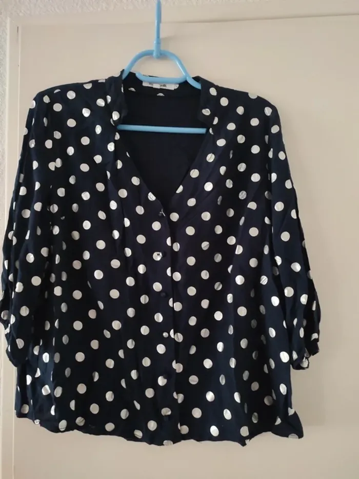 Blouse a pois argentés - photo numéro 2