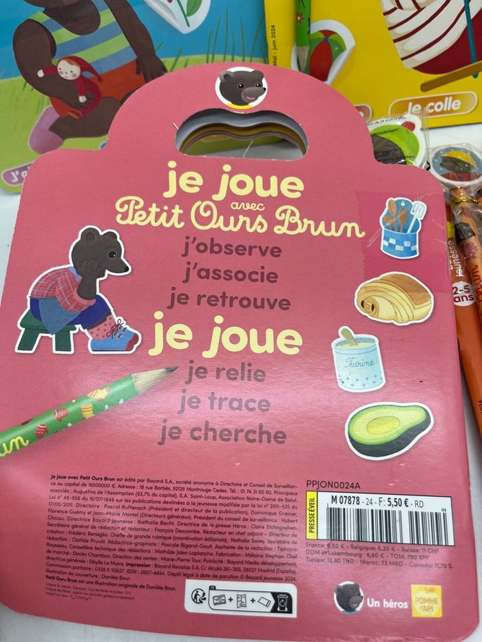Lot de 5 magazines Livres d’activités Je joue avec Petit Ours brun Neuf - photo numéro 2