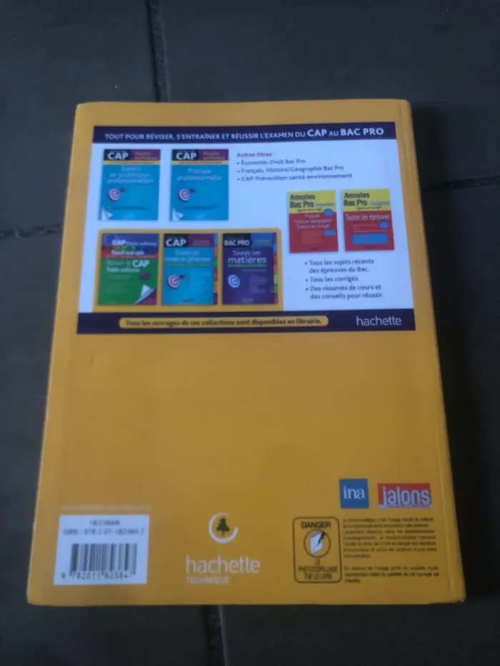 Livre d’histoire géographie éducation civique 1re BAC pro 📕 - photo numéro 3