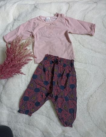 Ensemble pantalon léger et t-shirt manches longues