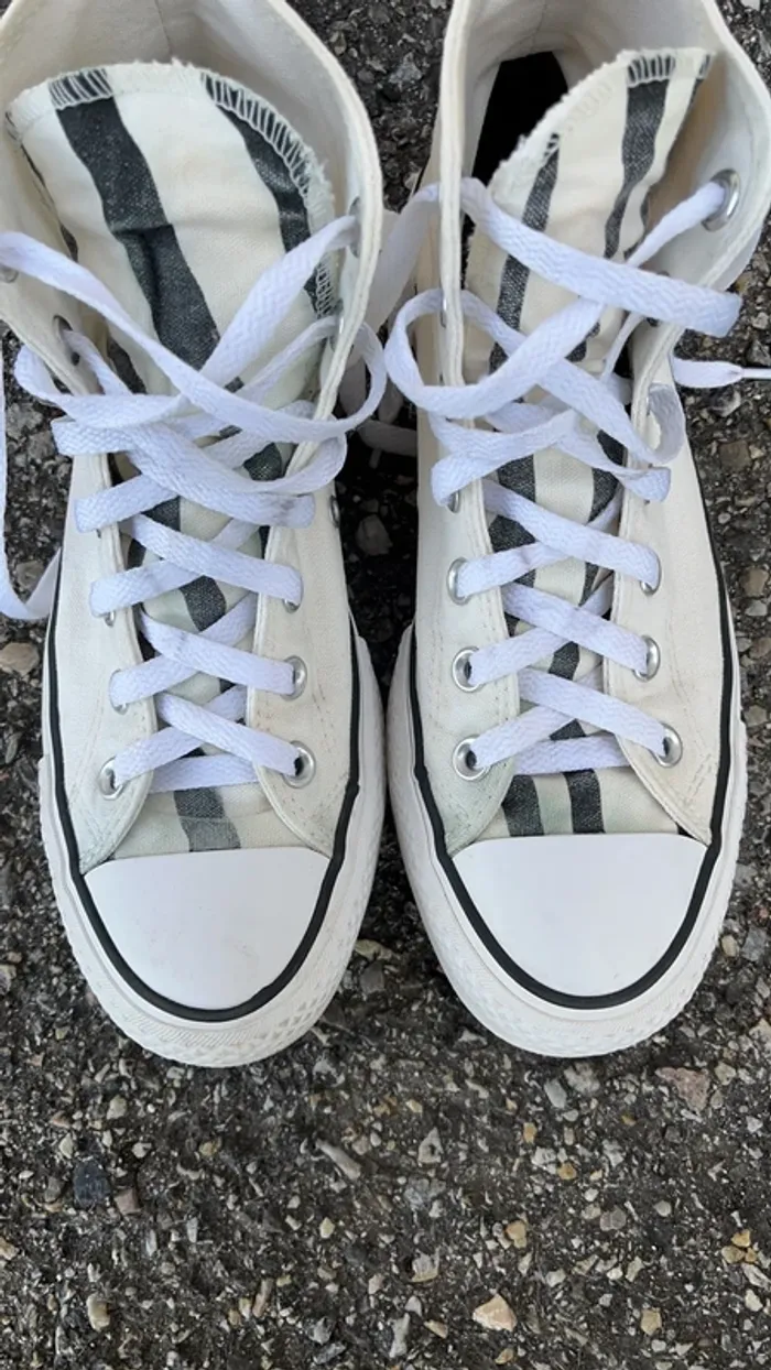 Converse plateforme beige/blanche avec motif zébré - photo numéro 3