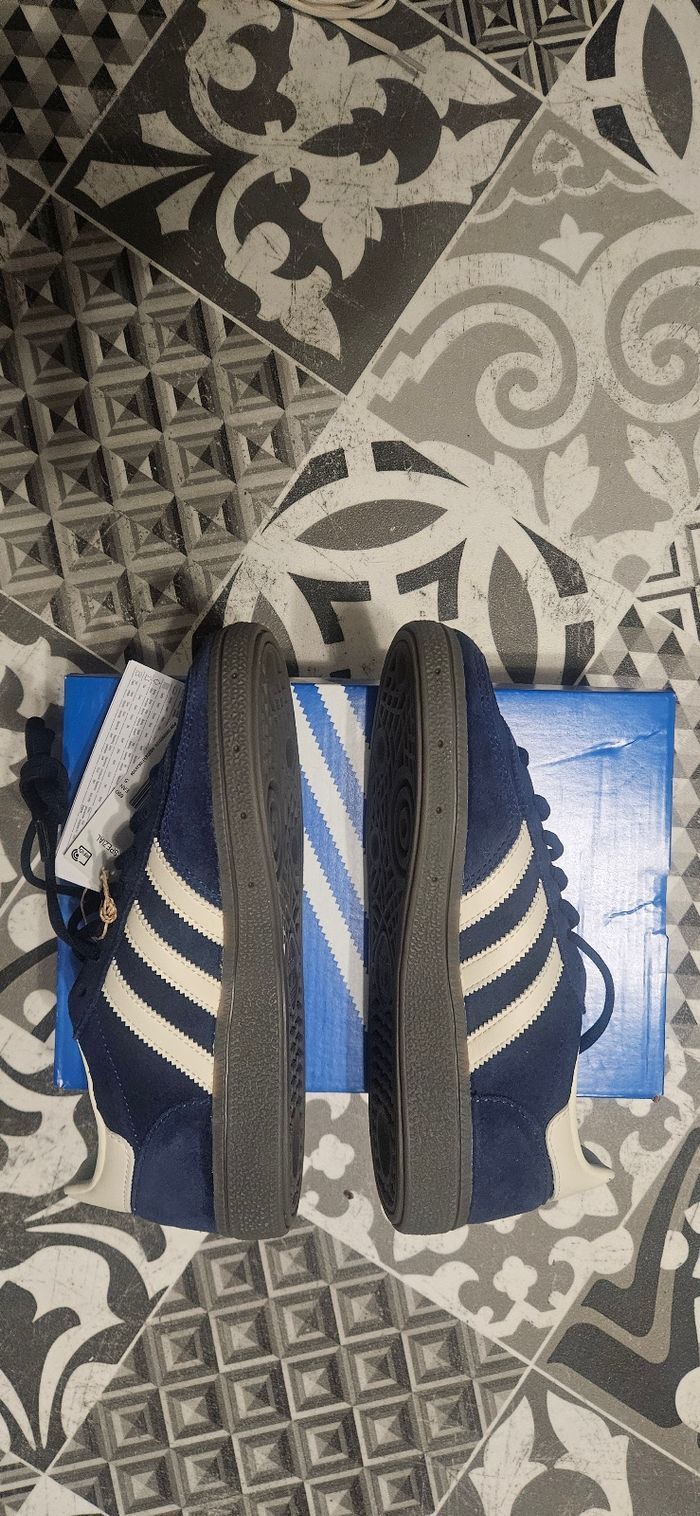Basket Adidas - photo numéro 3