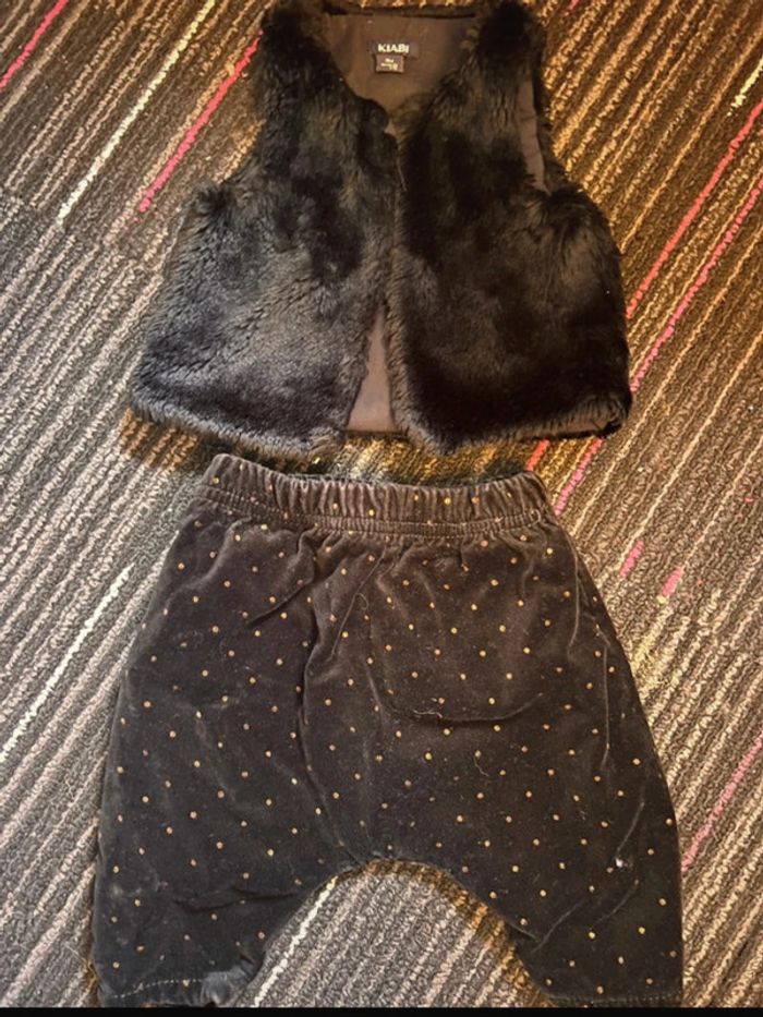 Tenue velour noire Kiabi taille 3 mois