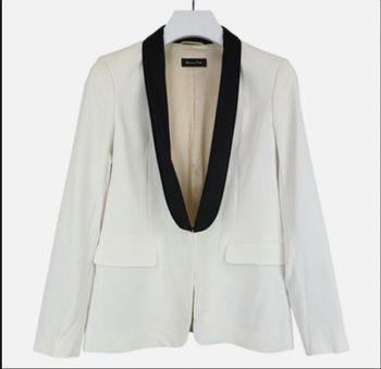 Blazer Massimo Dutti, coupe élégante et intemporelle 🤍