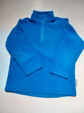 Pull polaire bleu