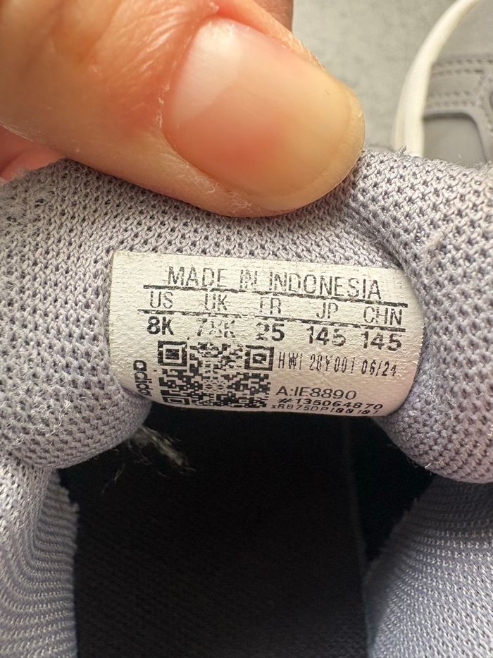 baskets adidas pointure 25 - photo numéro 3