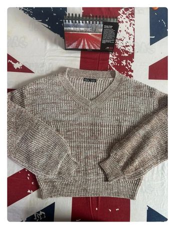 Pull Col V Shein taille xs marron blanc