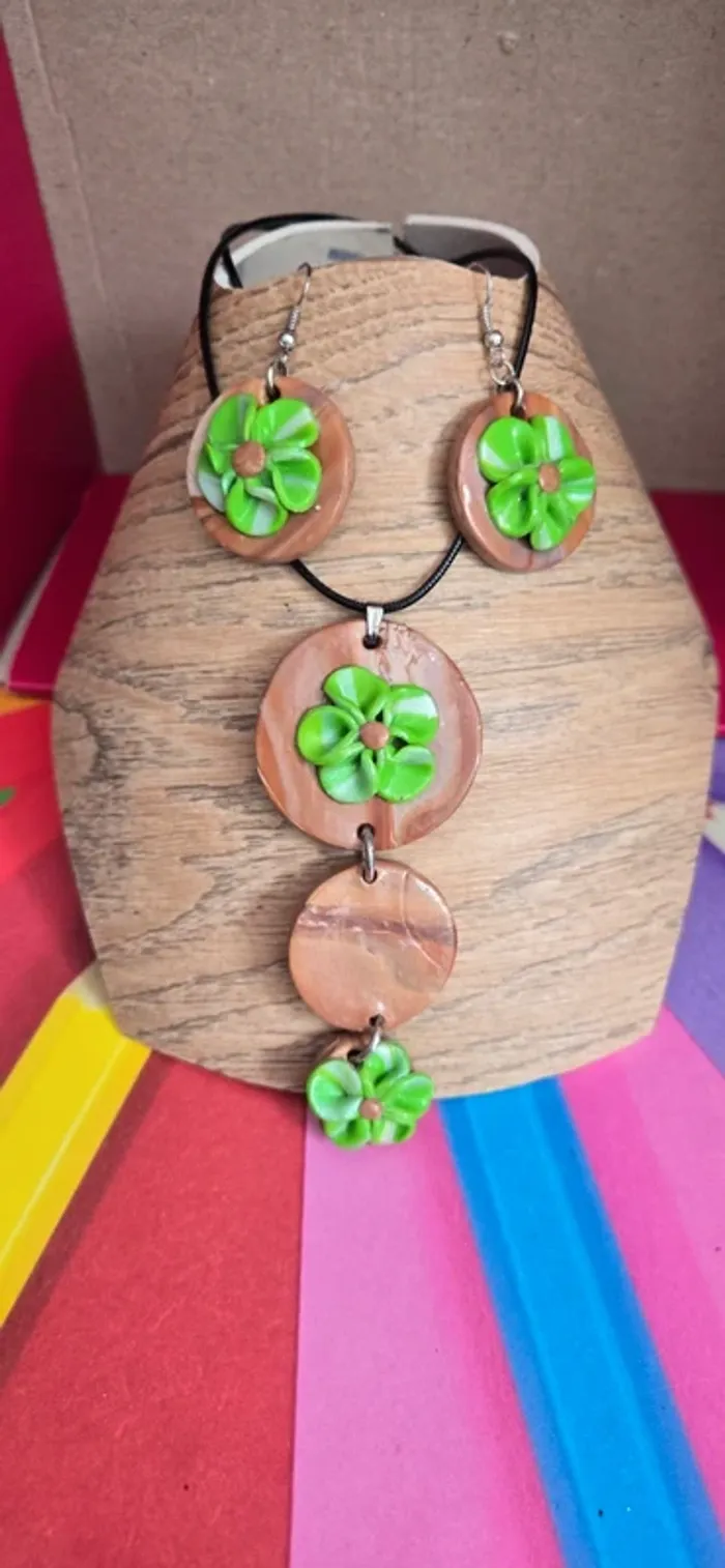 Parure Fimo fleur neuf