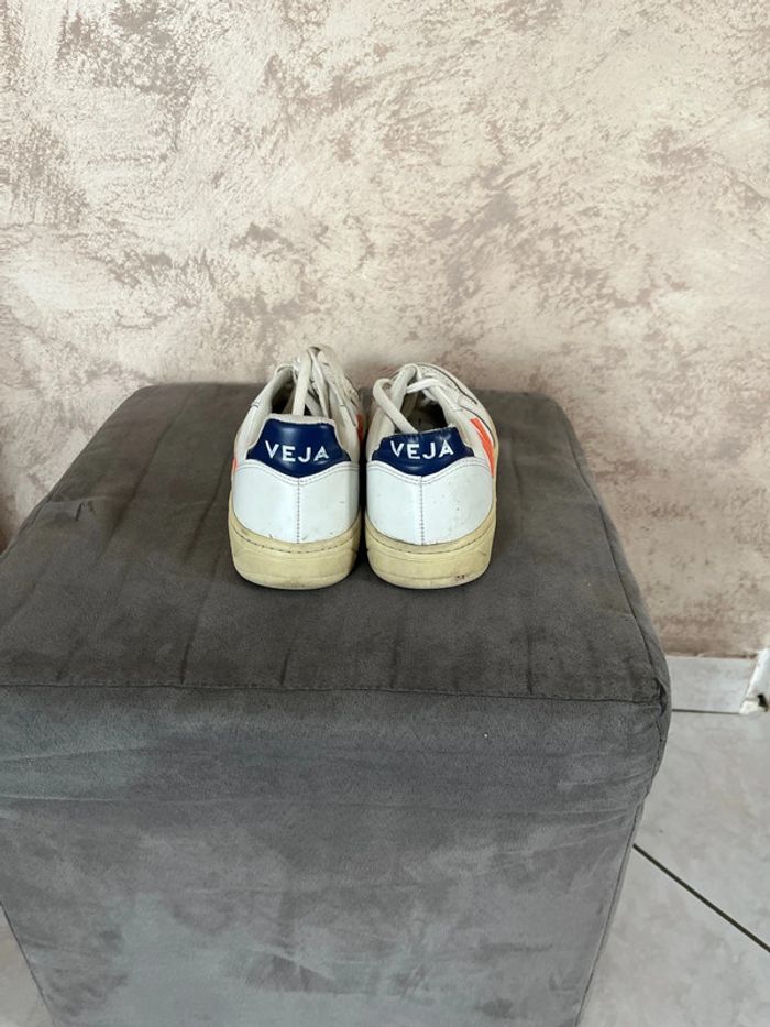 Baskets Veja / 38 Blanche et orange / Bon état - photo numéro 4