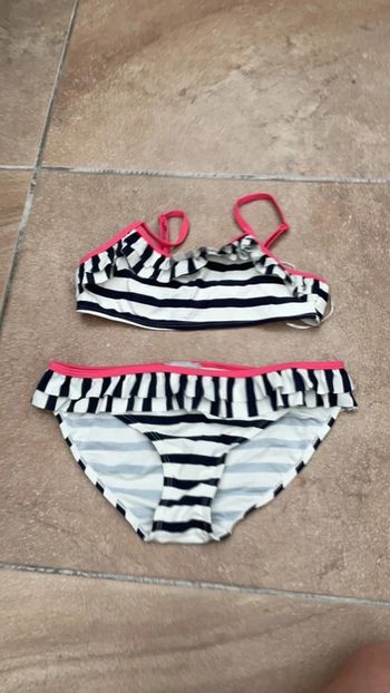 Bikini à volants blanc rayé bleu T14 ans (n°6)