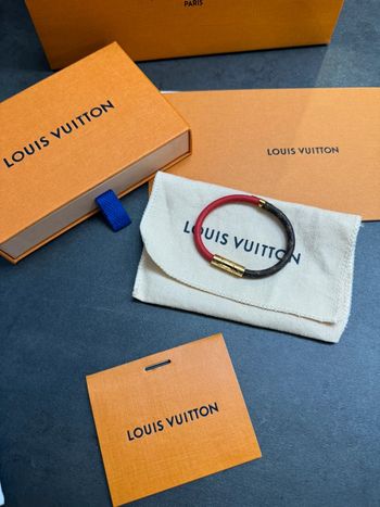 Bracelet Louis Vuitton daily confidential