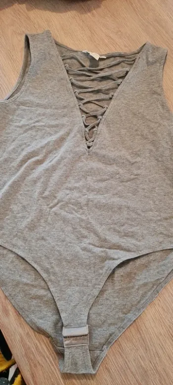 Body H&M taille L