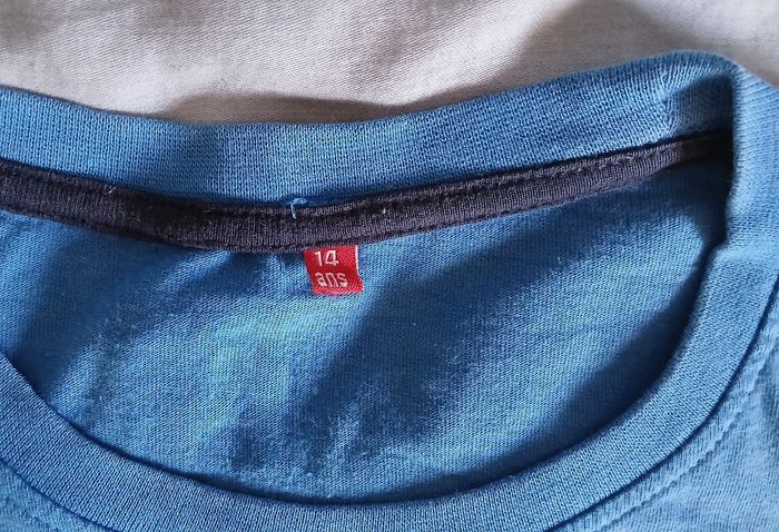 T-shirt bleu taille 14 ans - photo numéro 6