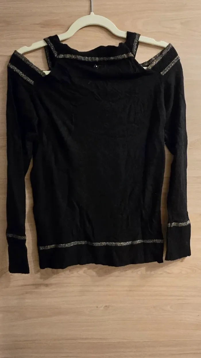 Pull bonobo épaule dénudé ! - photo numéro 2