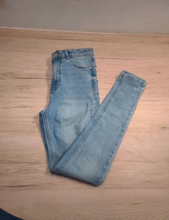 Jean skinny push up  taille 34 XS