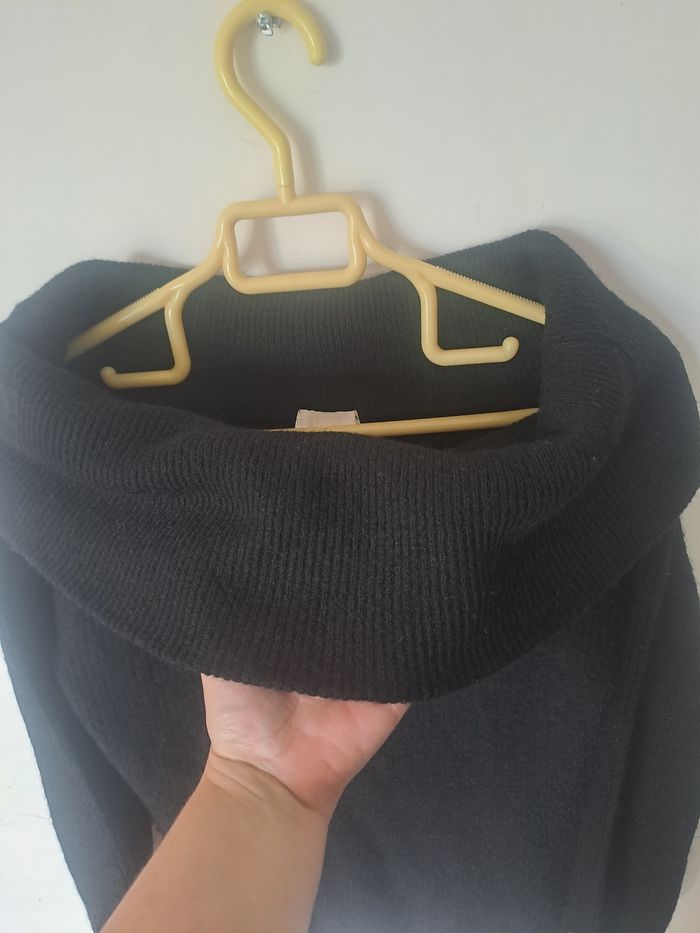 Pull noir à grand col H&M Taille XS - photo numéro 5