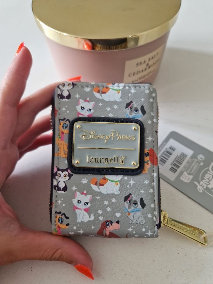 Loungefly portefeuille Animaux disney - photo numéro 2