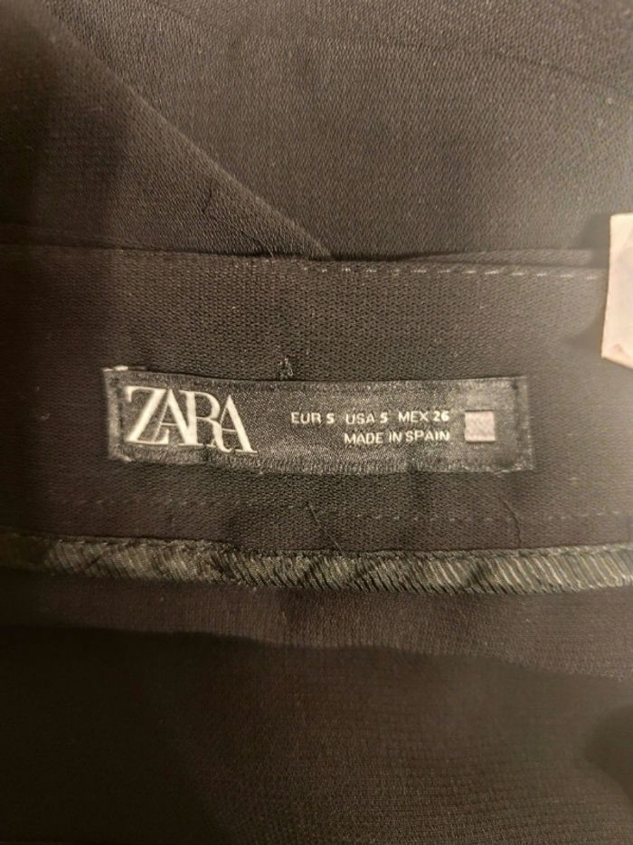 Jupe courte plissée Zara noire - photo numéro 3