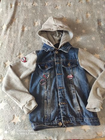Veste en jeans garçon taille 8 ans