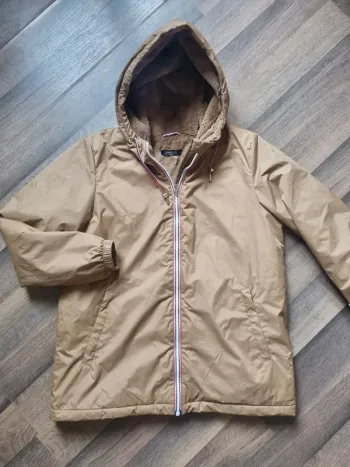 Manteau / Parka mi-longue imperméable fourrée couleur Camel. Taille XL. Laura Jo. Comme neuf