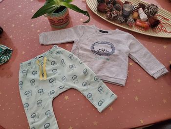 Ensemble In extenso taille 74 très bon état