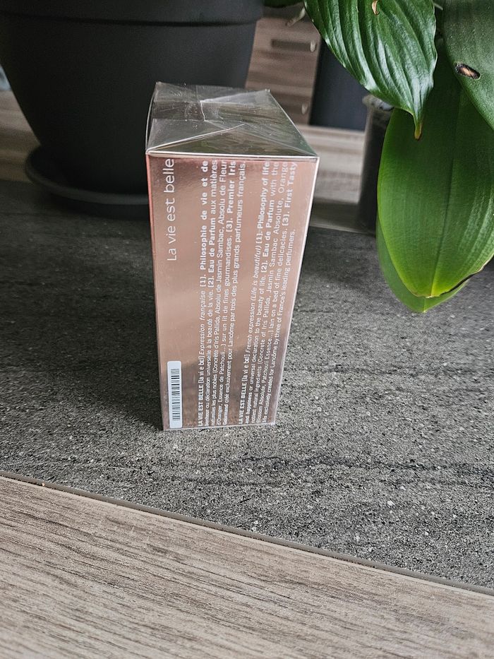 Parfum femme - photo numéro 2