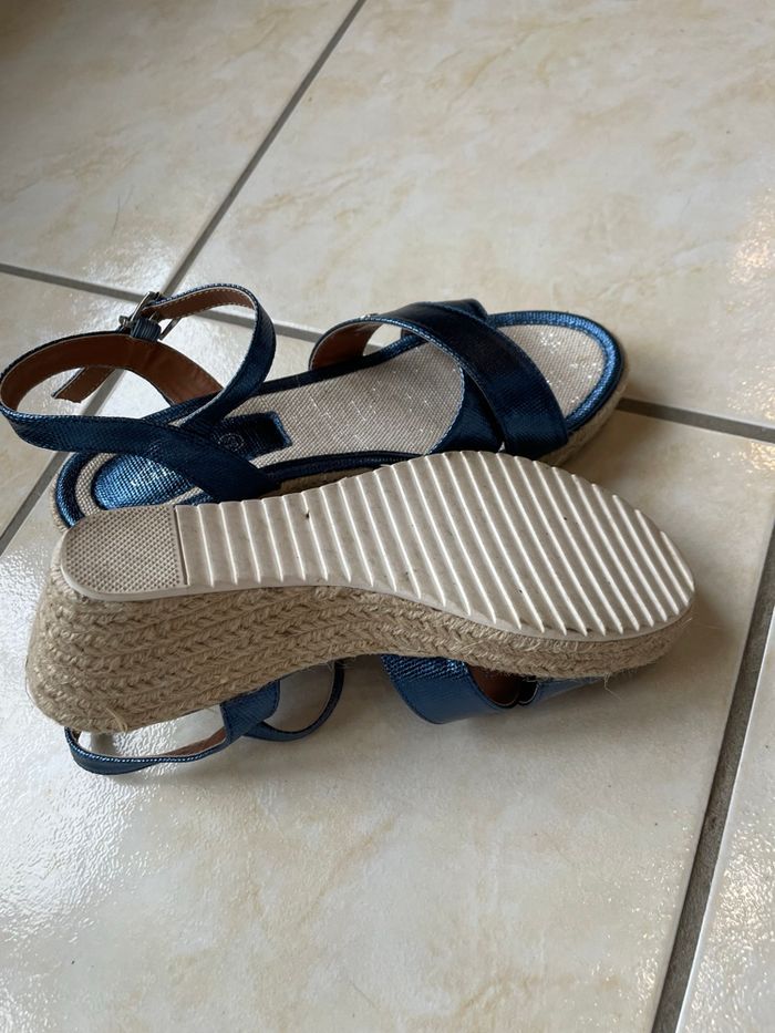 Chaussures à Talon compensée