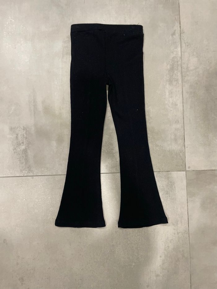 Pantalon pattes d’éléphant taille 5 ans - photo numéro 2
