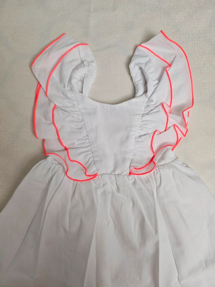 Robe jacadi neuf - photo numéro 3