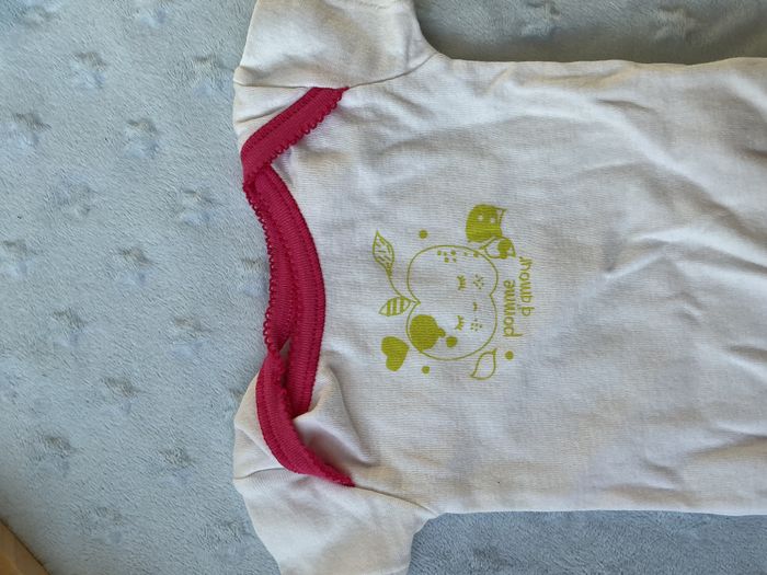 body manches courtes blanc et rose dessin devant 3 mois u tout petits - photo numéro 5