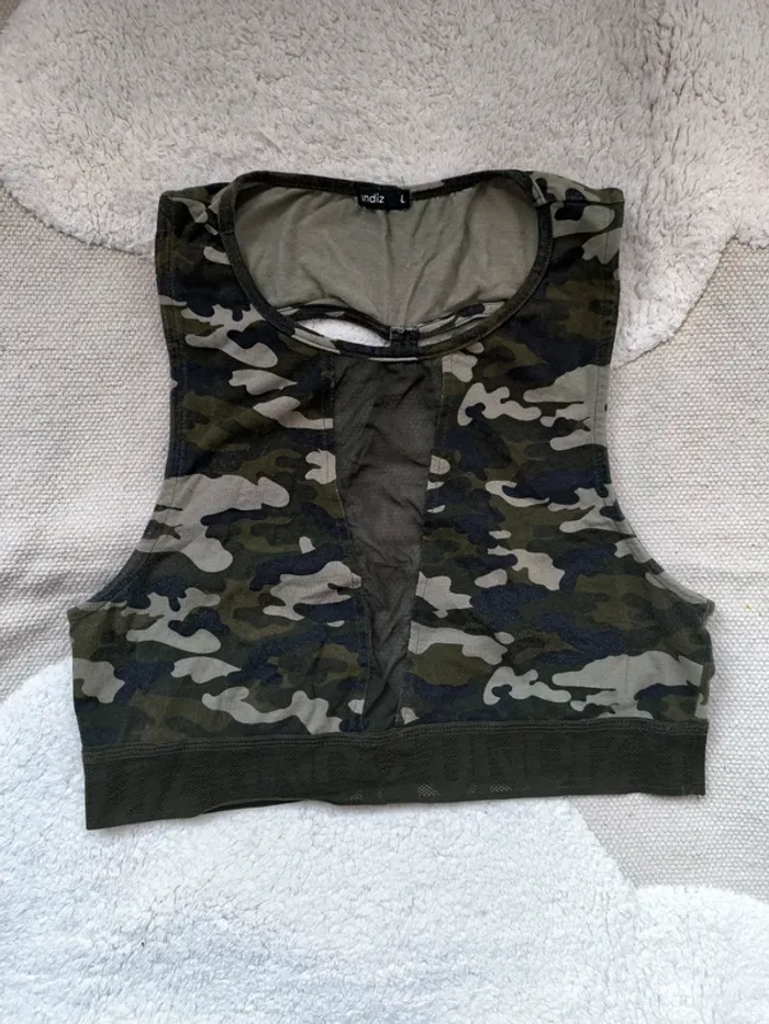 Brassière camouflage militaire – confort sport & quotidien
