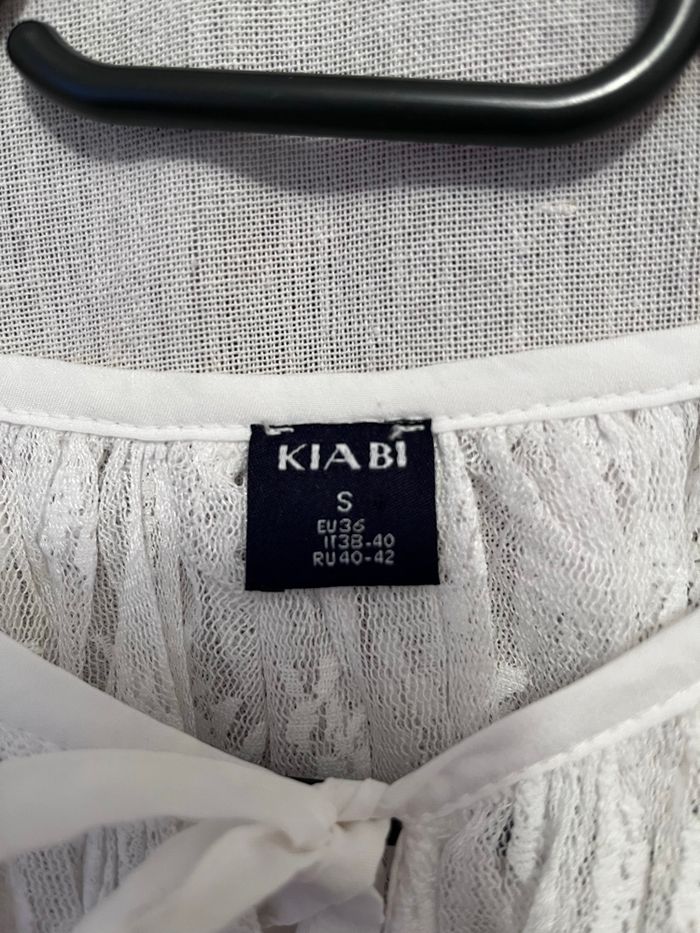 Blouse blanche à dentelle - photo numéro 3