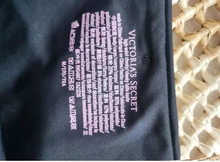 Maillot  de  bain  Victoria's  secret  Taille M Neuf  avec  etiquette - photo numéro 3