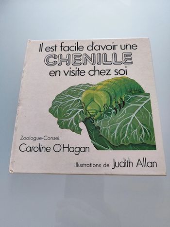 Il est facile d'avoir une chenille en visite chez soi