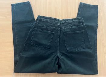 jean noir coupe droite