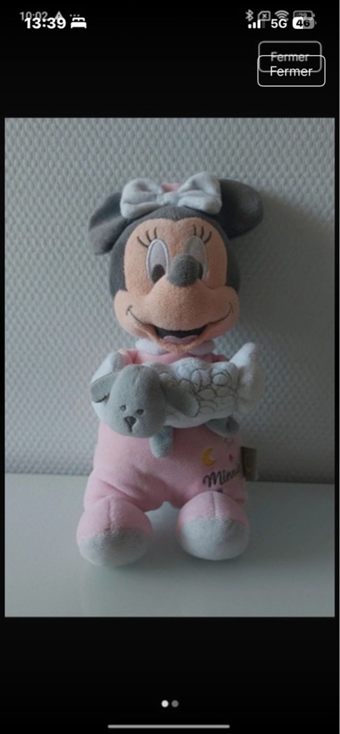 Peluche Minnie à musique