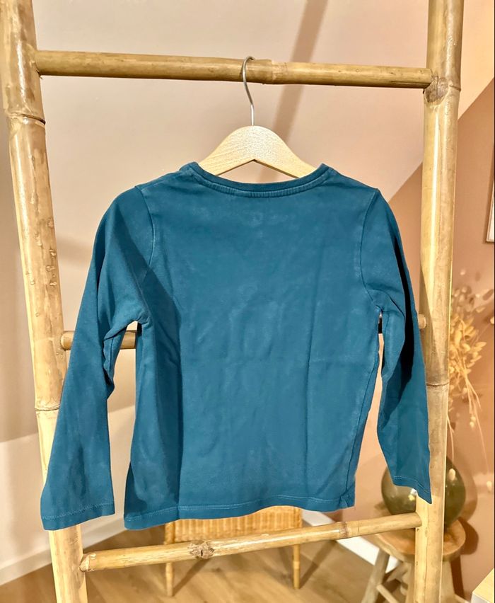 💜 Teeshirt vert sapin motif hiver okaidi taille 5 ans 💜 - photo numéro 4