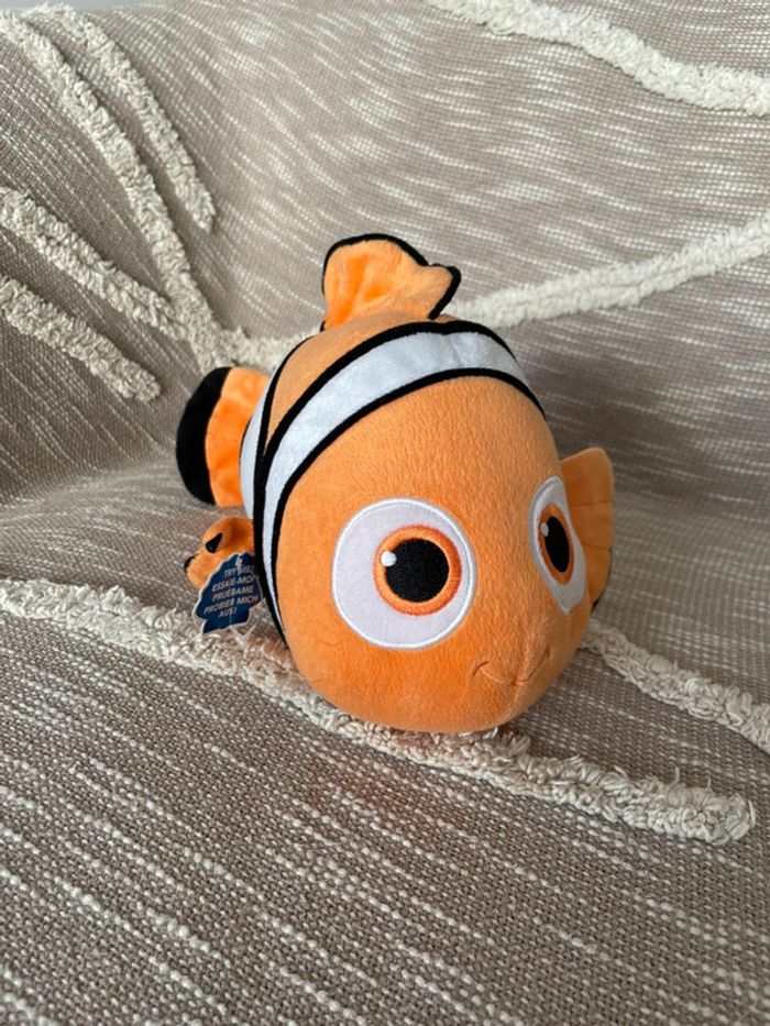 Peluche doudou interactif 31cm Disney le monde de nemo poisson orange neuf