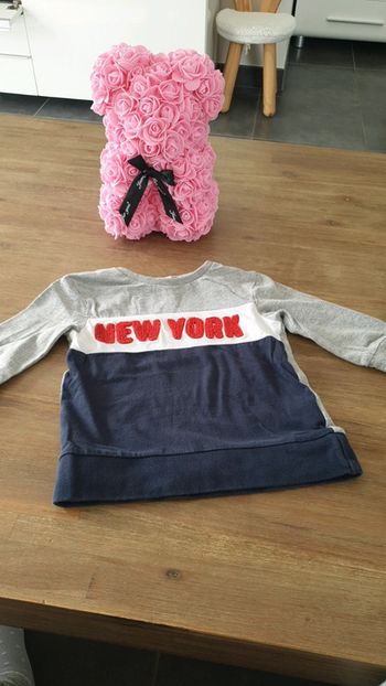 Pull très fin tape à l'œil 2ans