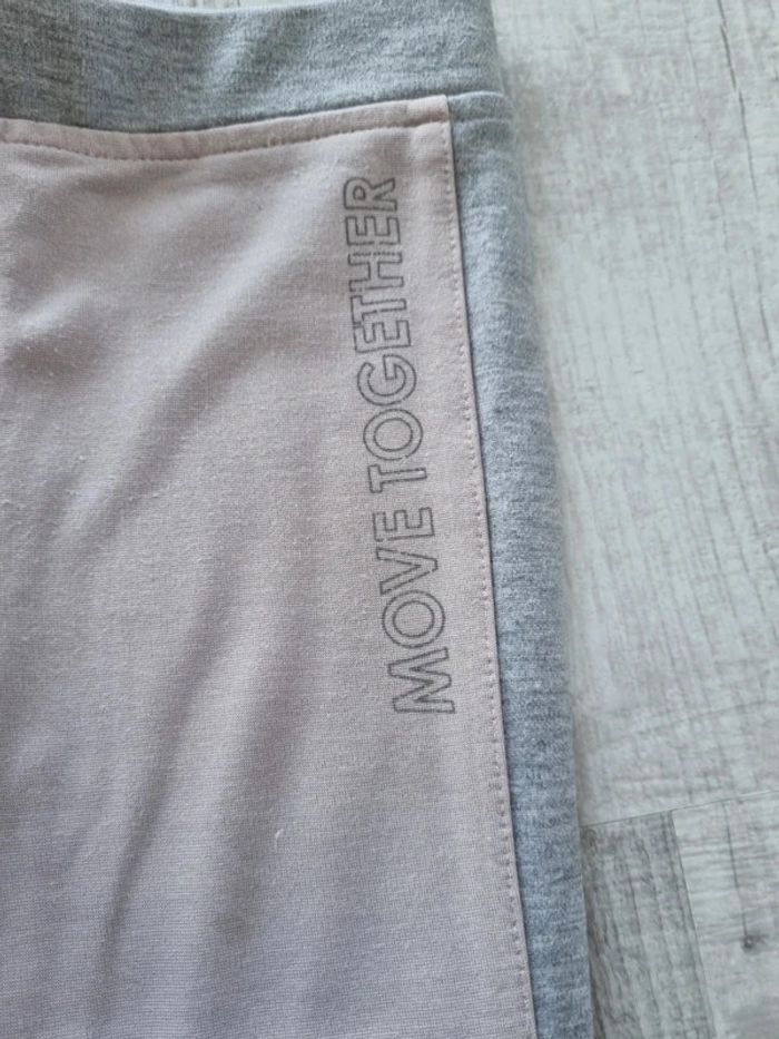 Leggings Taille 4 ans - photo numéro 3