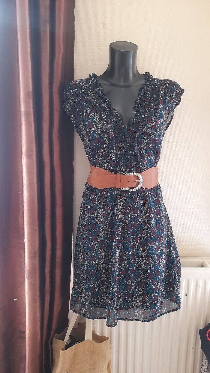 UNe jolie robe fluide pour l'été - photo numéro 2