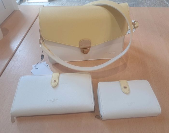 Hexagona sac à main + 2 portefeuilles été neuf