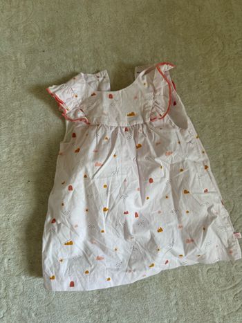 Robe cadet rouselle 6 mois peu porté