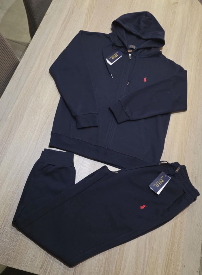 Ensemble Polo Ralph Lauren Convient pour taille M Neuf Étiquettes – Authentique QR Code