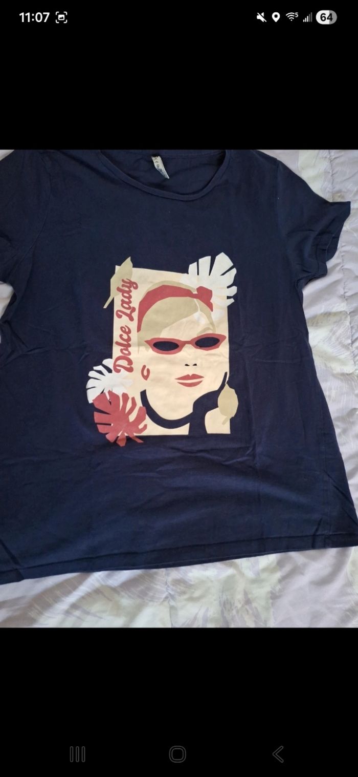 T-shirt marine - photo numéro 2