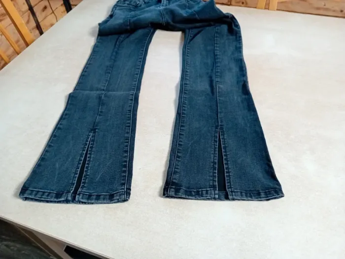 Jeans - photo numéro 4