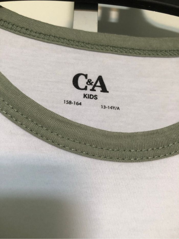 T-shirt C&A 13 - 14 ans - photo numéro 2